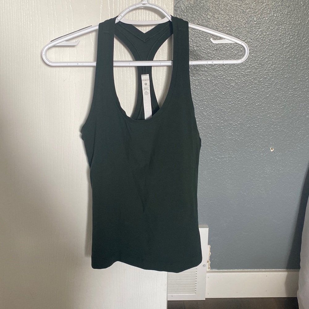 Lululemon cool racerback size 6